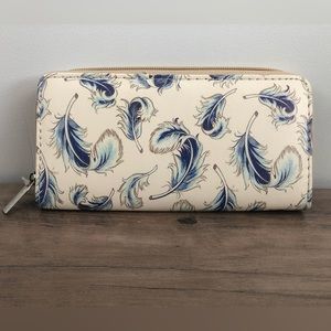 Blue Feather Zipper Wallet